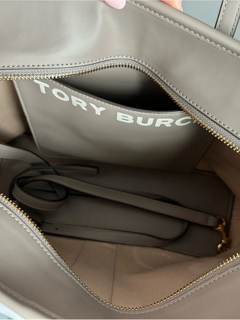 Tory Burch tory burch